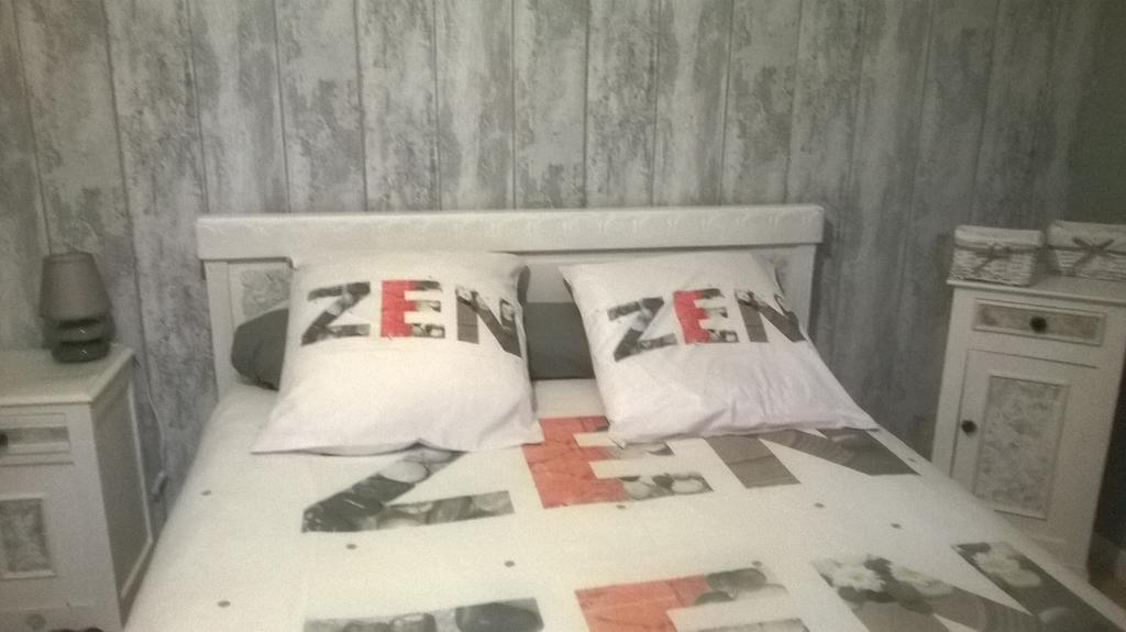 Maison En Ossature Bois Plaintel Luaran gambar